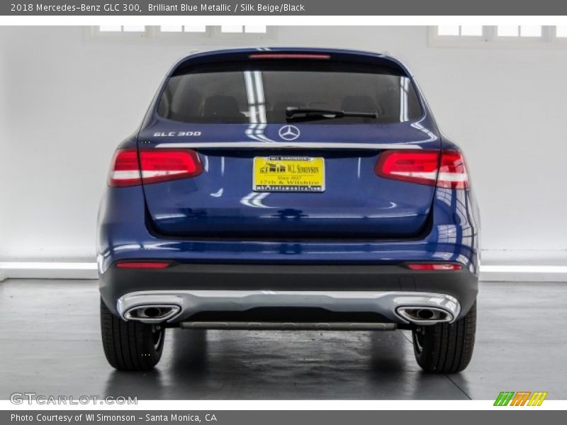 Brilliant Blue Metallic / Silk Beige/Black 2018 Mercedes-Benz GLC 300