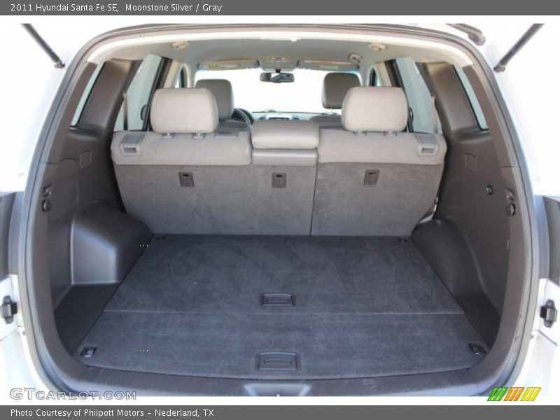 Moonstone Silver / Gray 2011 Hyundai Santa Fe SE