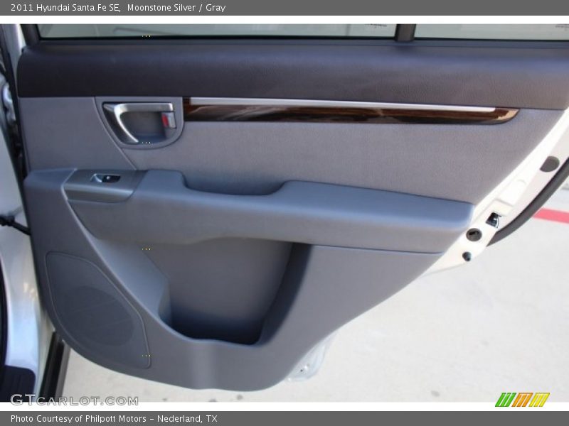 Moonstone Silver / Gray 2011 Hyundai Santa Fe SE