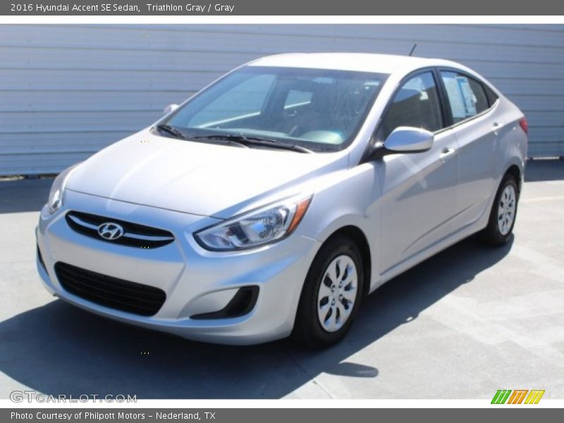 Triathlon Gray / Gray 2016 Hyundai Accent SE Sedan