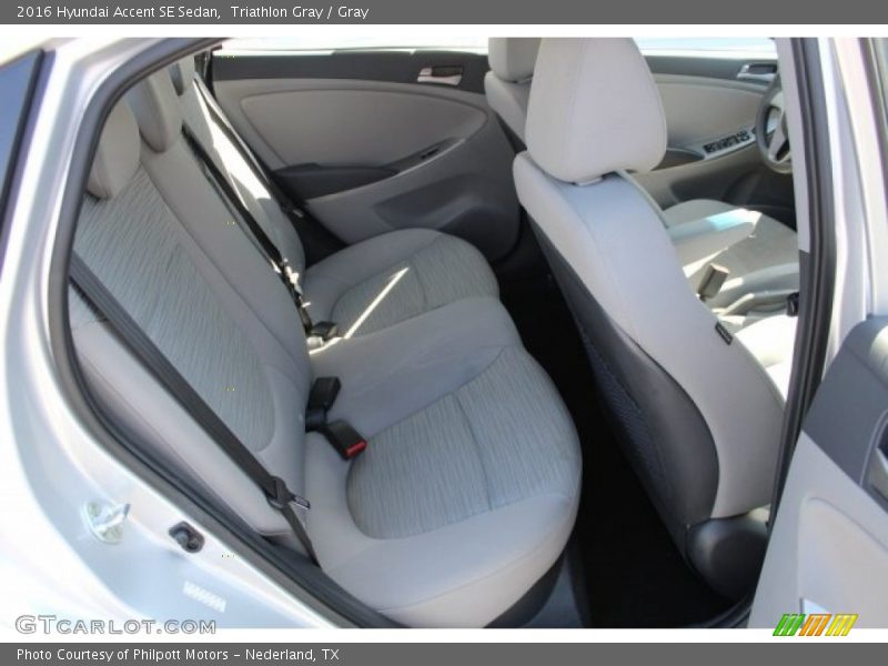 Triathlon Gray / Gray 2016 Hyundai Accent SE Sedan
