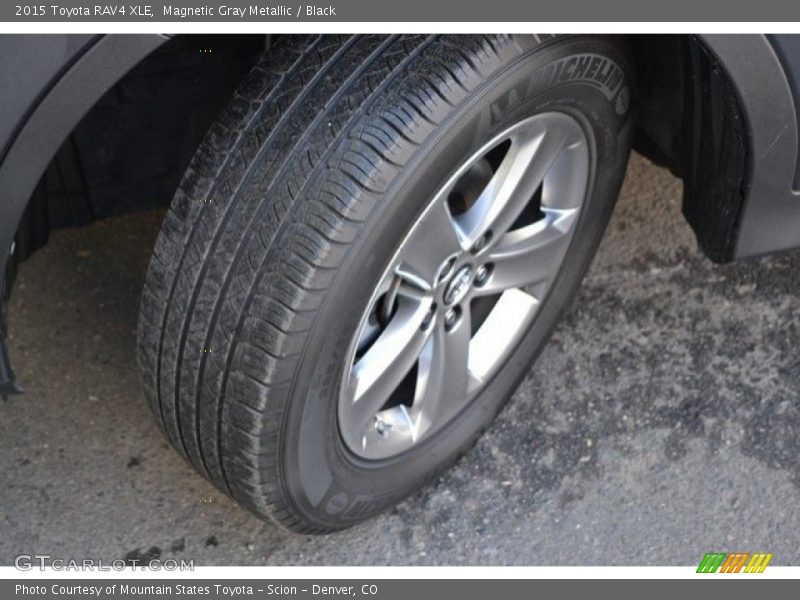 Magnetic Gray Metallic / Black 2015 Toyota RAV4 XLE
