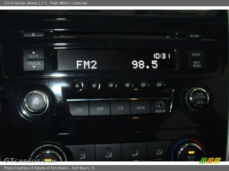 Pearl White / Charcoal 2014 Nissan Altima 2.5 S