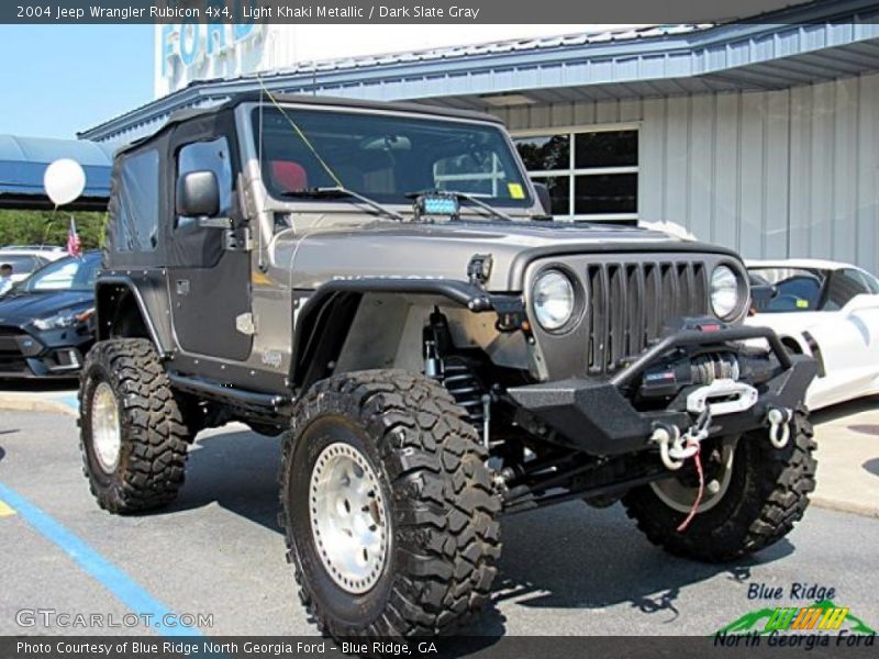 Light Khaki Metallic / Dark Slate Gray 2004 Jeep Wrangler Rubicon 4x4