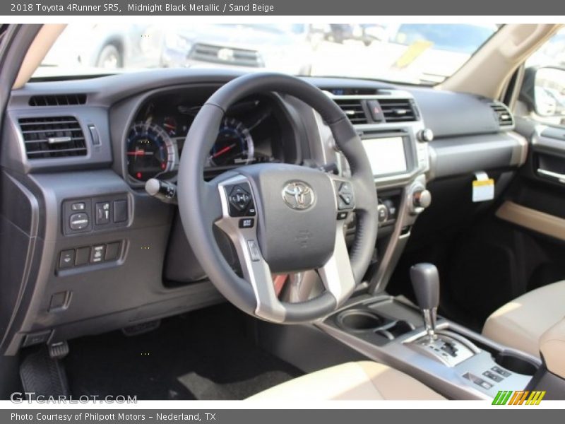 Midnight Black Metallic / Sand Beige 2018 Toyota 4Runner SR5