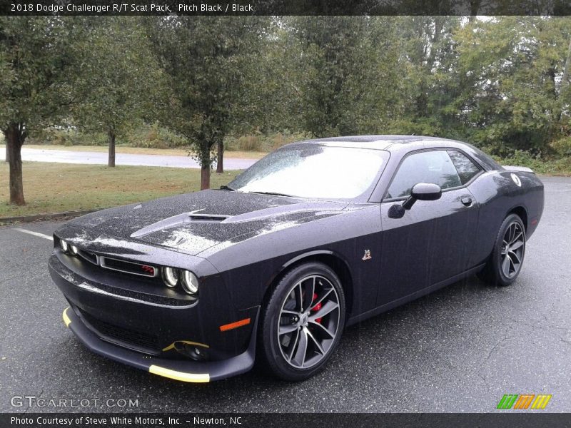 Pitch Black / Black 2018 Dodge Challenger R/T Scat Pack