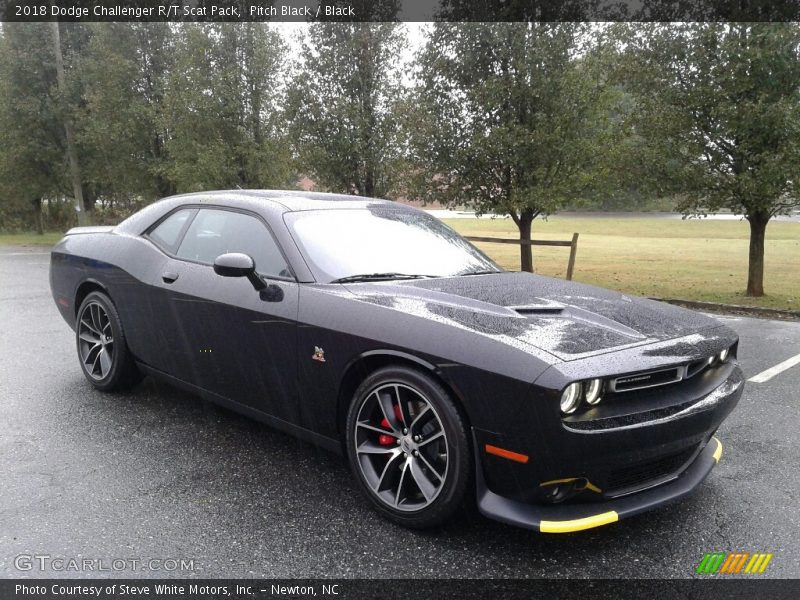 Pitch Black / Black 2018 Dodge Challenger R/T Scat Pack