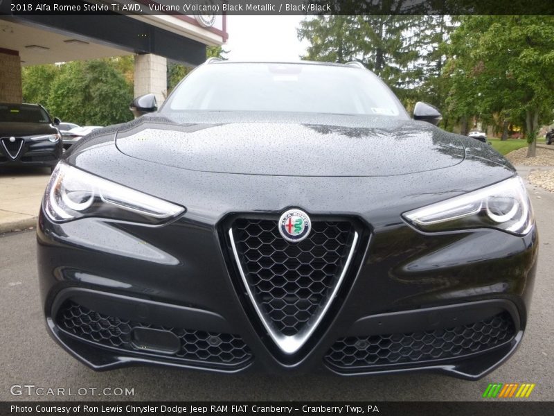 Vulcano (Volcano) Black Metallic / Black/Black 2018 Alfa Romeo Stelvio Ti AWD