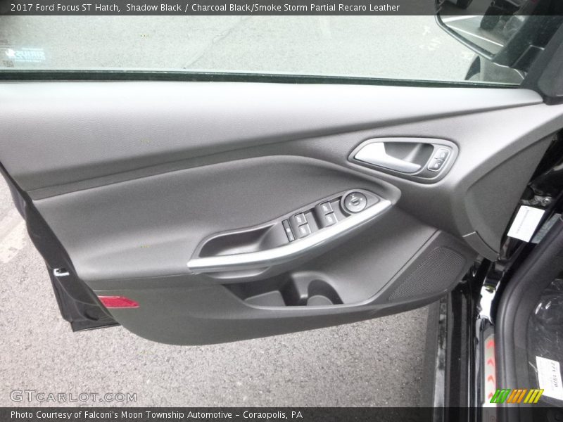 Shadow Black / Charcoal Black/Smoke Storm Partial Recaro Leather 2017 Ford Focus ST Hatch