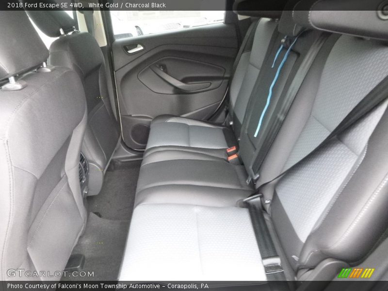 White Gold / Charcoal Black 2018 Ford Escape SE 4WD