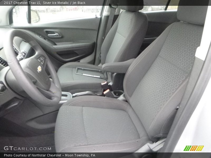Silver Ice Metallic / Jet Black 2017 Chevrolet Trax LS