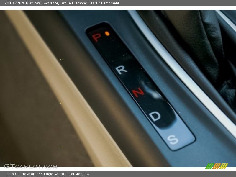 White Diamond Pearl / Parchment 2018 Acura RDX AWD Advance