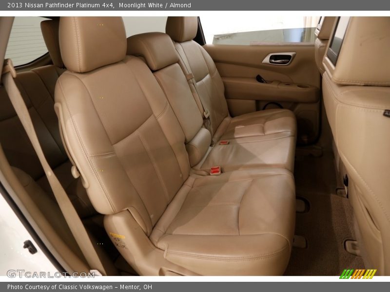 Moonlight White / Almond 2013 Nissan Pathfinder Platinum 4x4