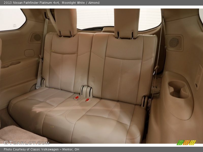 Moonlight White / Almond 2013 Nissan Pathfinder Platinum 4x4