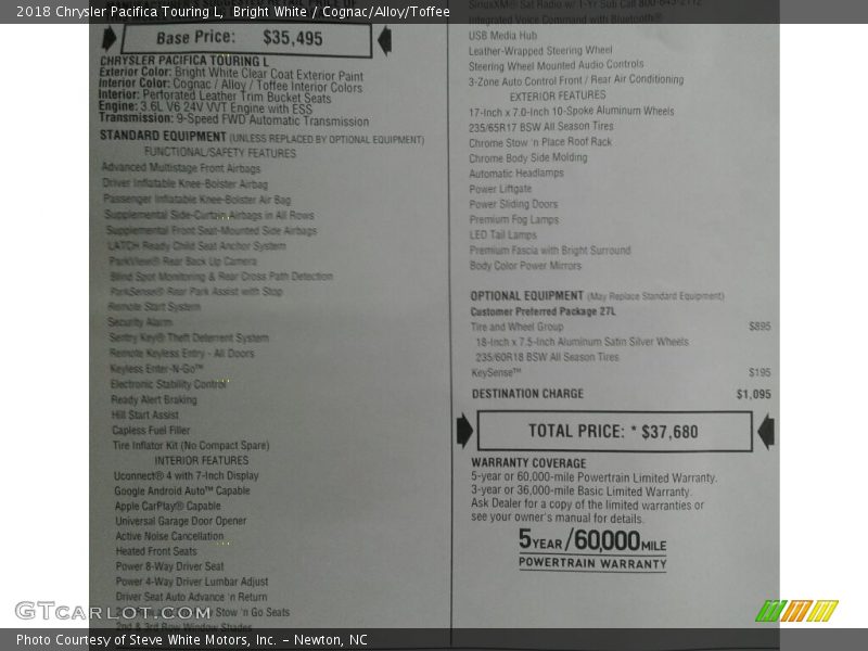 Bright White / Cognac/Alloy/Toffee 2018 Chrysler Pacifica Touring L