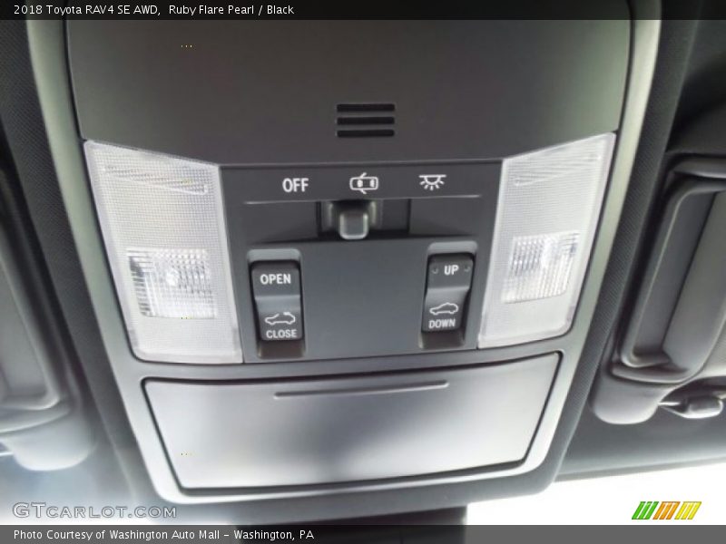 Ruby Flare Pearl / Black 2018 Toyota RAV4 SE AWD