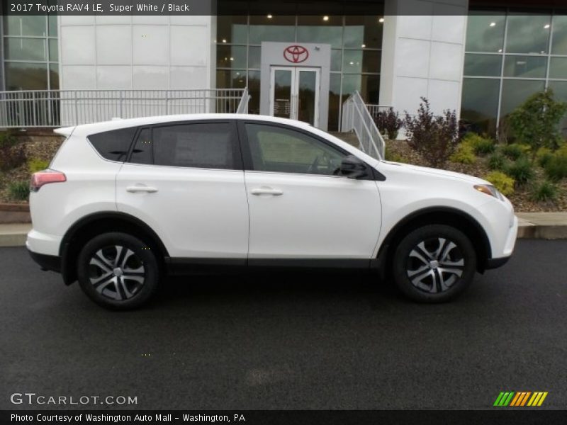 Super White / Black 2017 Toyota RAV4 LE