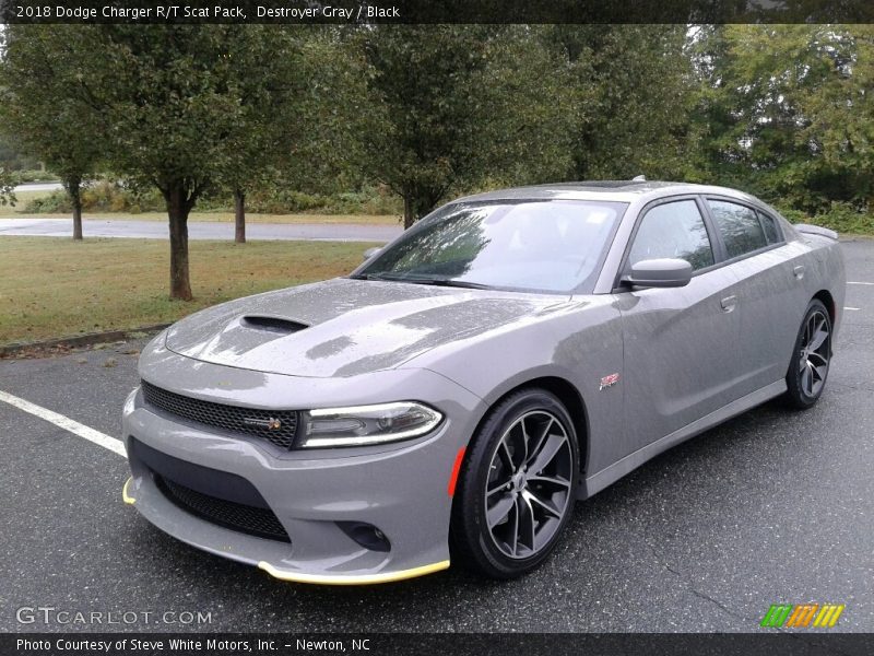 Destroyer Gray / Black 2018 Dodge Charger R/T Scat Pack