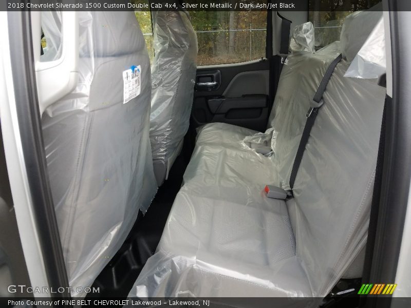 Silver Ice Metallic / Dark Ash/Jet Black 2018 Chevrolet Silverado 1500 Custom Double Cab 4x4