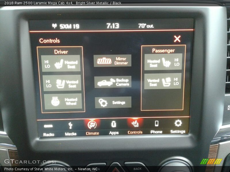 Controls of 2018 2500 Laramie Mega Cab 4x4
