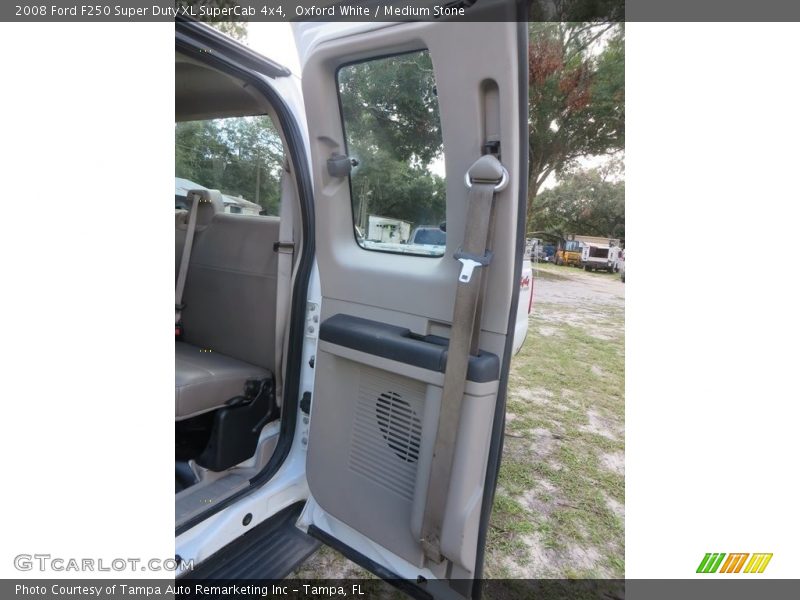 Oxford White / Medium Stone 2008 Ford F250 Super Duty XL SuperCab 4x4