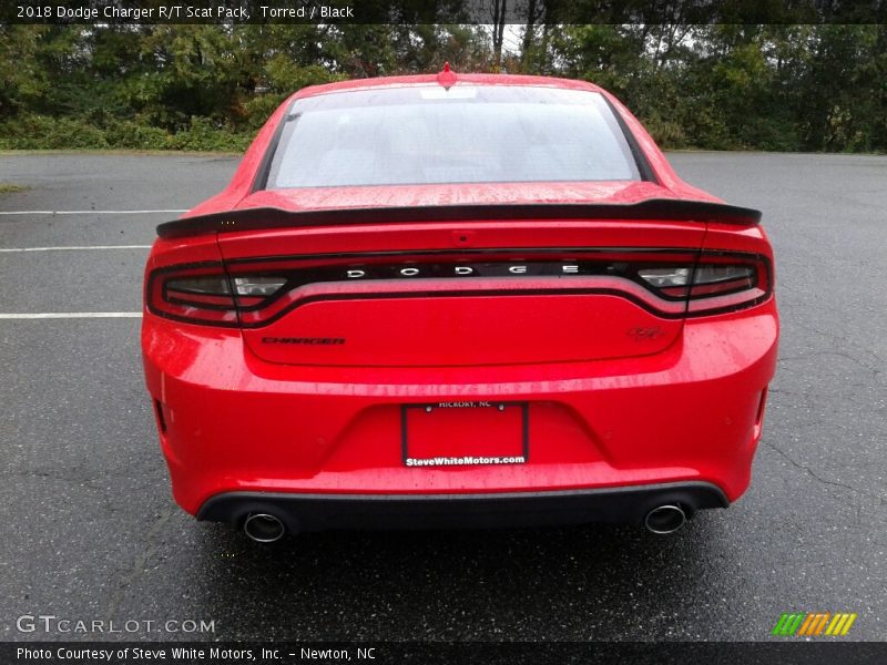 Torred / Black 2018 Dodge Charger R/T Scat Pack