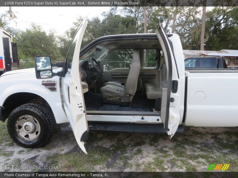 Oxford White / Medium Stone 2008 Ford F250 Super Duty XL SuperCab 4x4