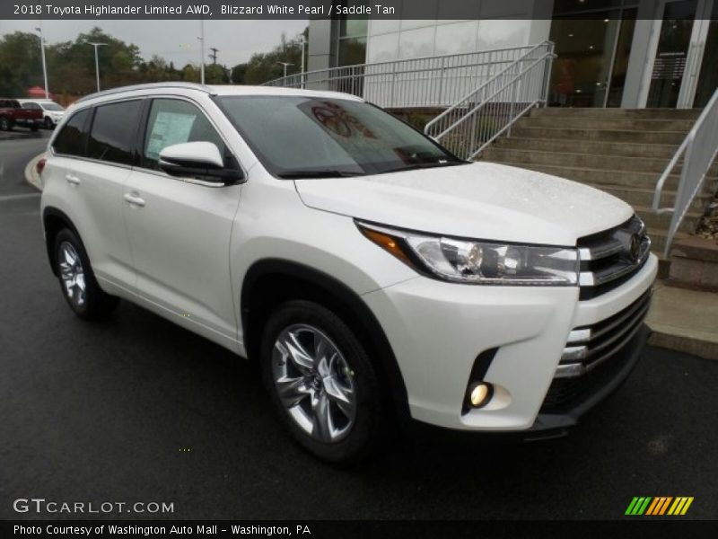 Front 3/4 View of 2018 Highlander Limited AWD