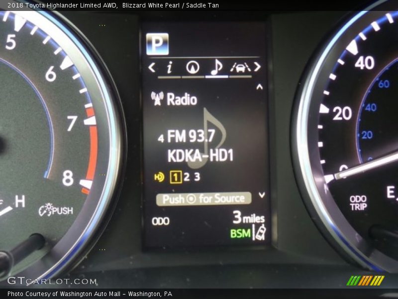 Blizzard White Pearl / Saddle Tan 2018 Toyota Highlander Limited AWD