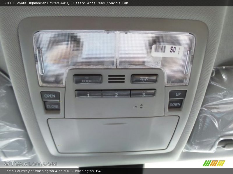 Blizzard White Pearl / Saddle Tan 2018 Toyota Highlander Limited AWD