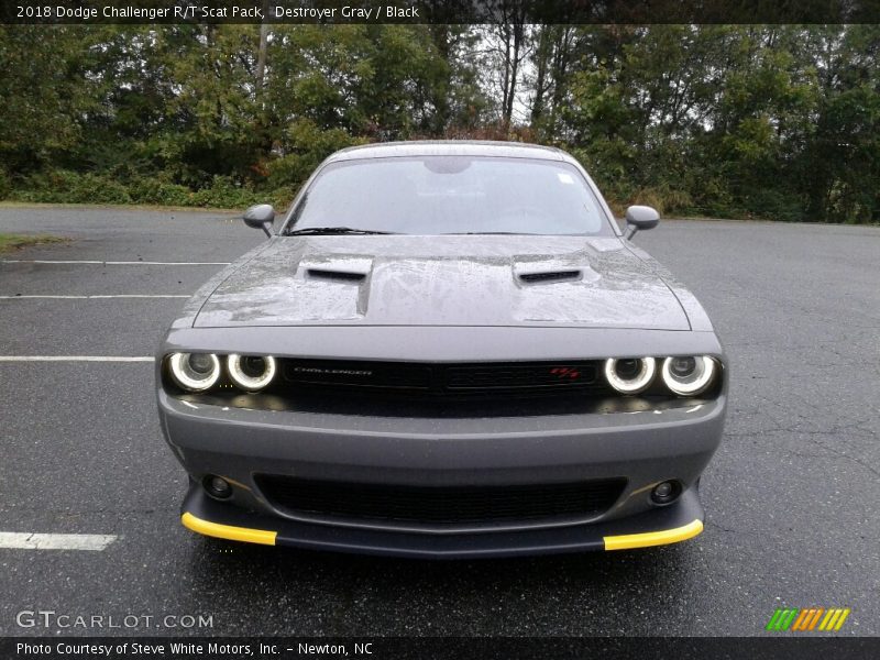 Destroyer Gray / Black 2018 Dodge Challenger R/T Scat Pack