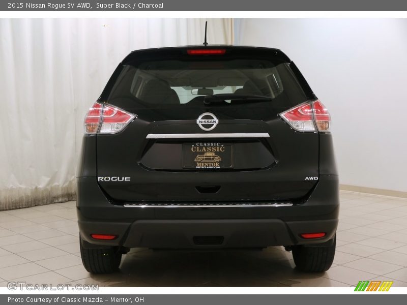 Super Black / Charcoal 2015 Nissan Rogue SV AWD