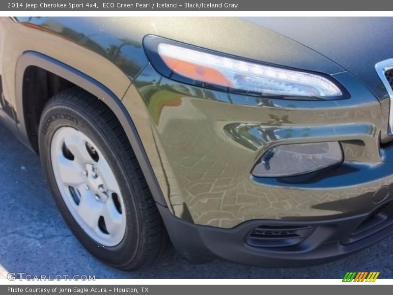 ECO Green Pearl / Iceland - Black/Iceland Gray 2014 Jeep Cherokee Sport 4x4