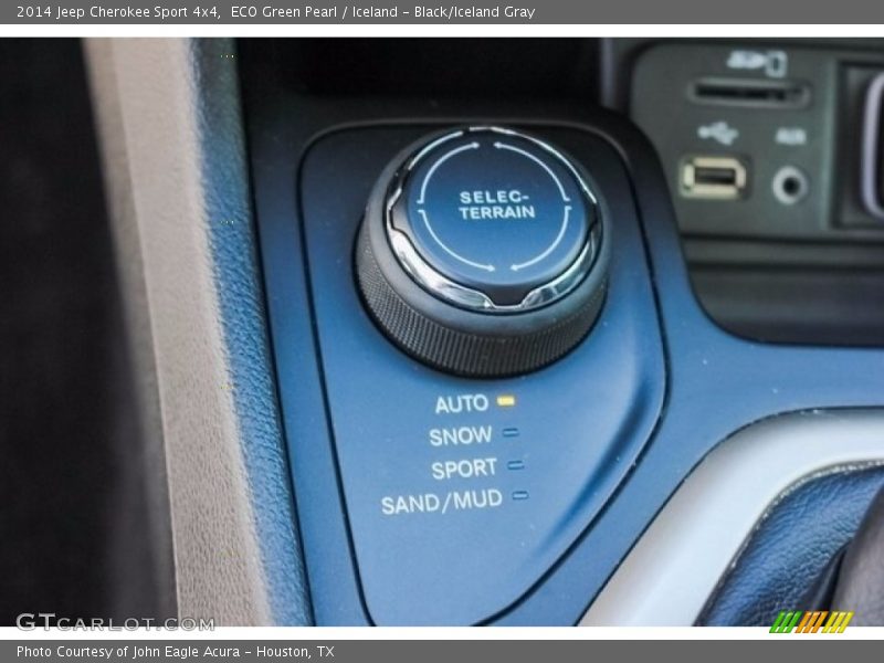 ECO Green Pearl / Iceland - Black/Iceland Gray 2014 Jeep Cherokee Sport 4x4