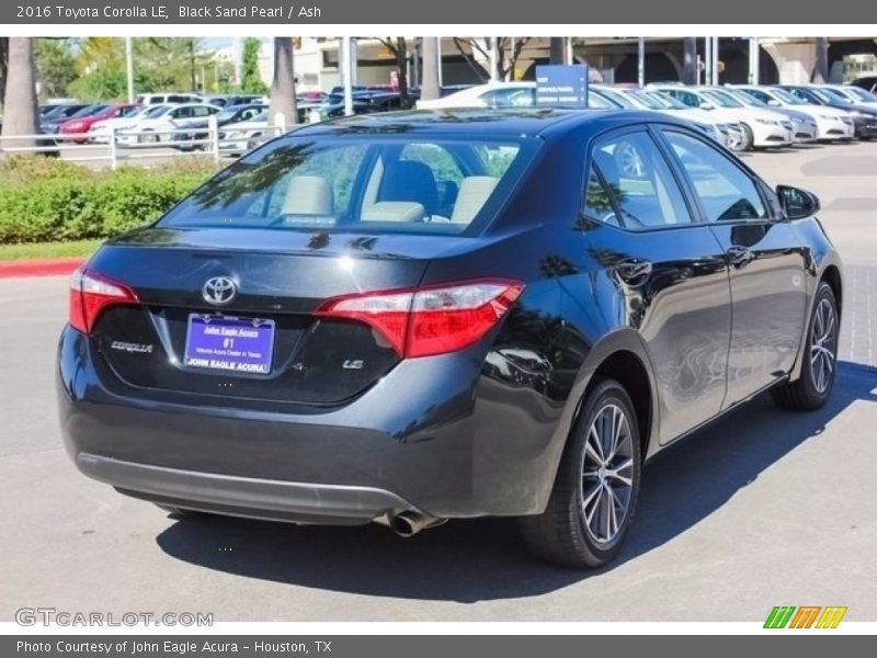 Black Sand Pearl / Ash 2016 Toyota Corolla LE