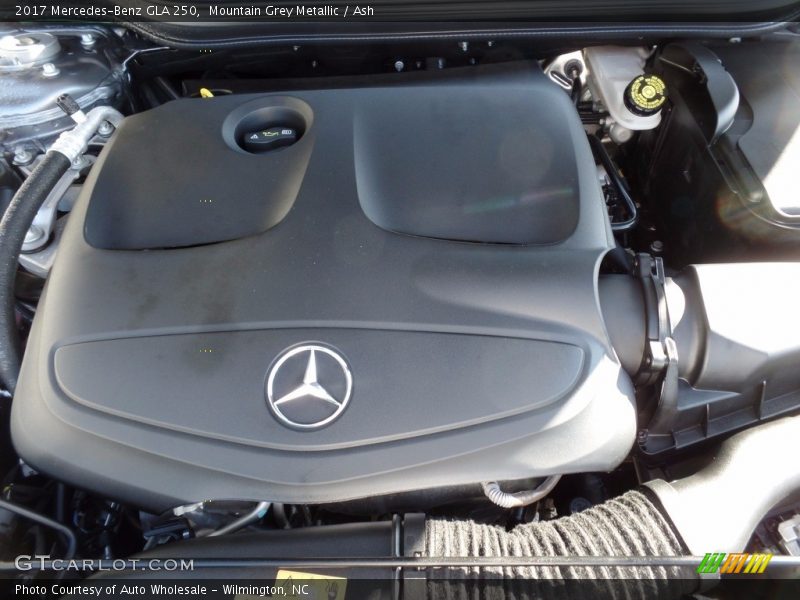 Mountain Grey Metallic / Ash 2017 Mercedes-Benz GLA 250