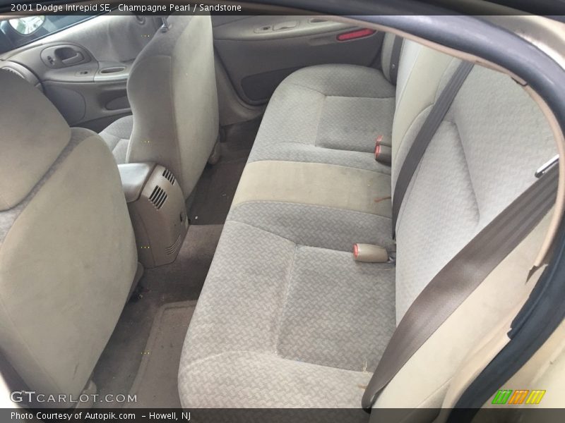 Champagne Pearl / Sandstone 2001 Dodge Intrepid SE