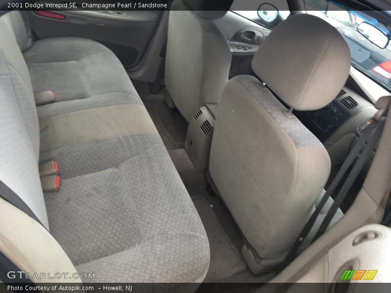 Champagne Pearl / Sandstone 2001 Dodge Intrepid SE