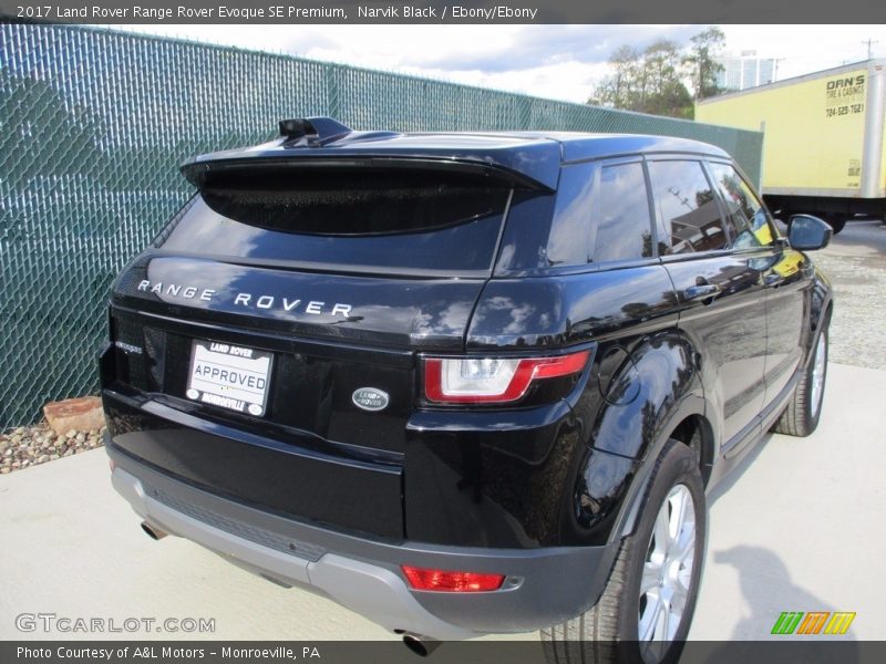 Narvik Black / Ebony/Ebony 2017 Land Rover Range Rover Evoque SE Premium