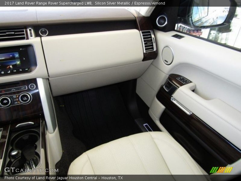 Silicon Silver Metallic / Espresso/Almond 2017 Land Rover Range Rover Supercharged LWB