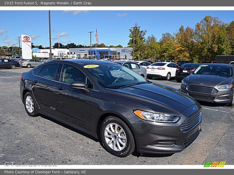 Magnetic Metallic / Earth Gray 2015 Ford Fusion S