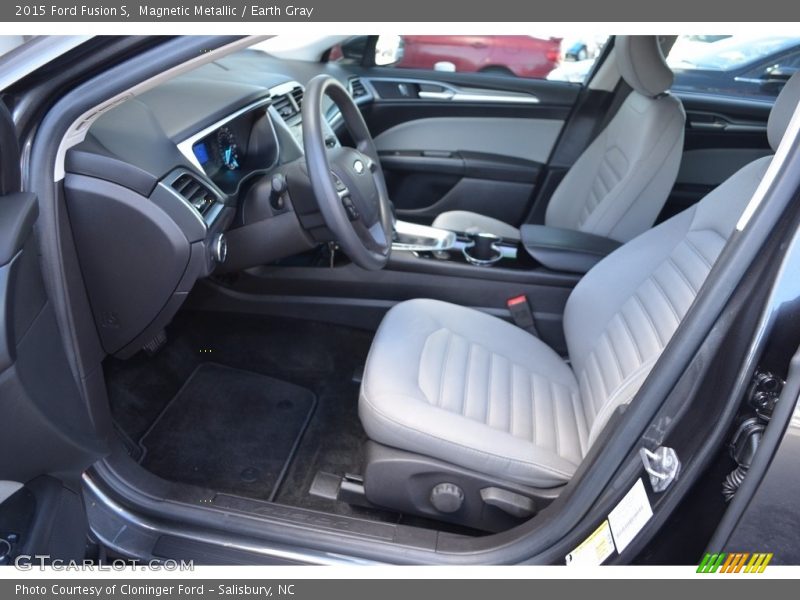 Magnetic Metallic / Earth Gray 2015 Ford Fusion S
