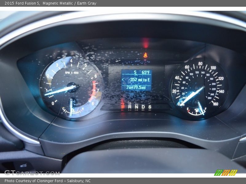 Magnetic Metallic / Earth Gray 2015 Ford Fusion S