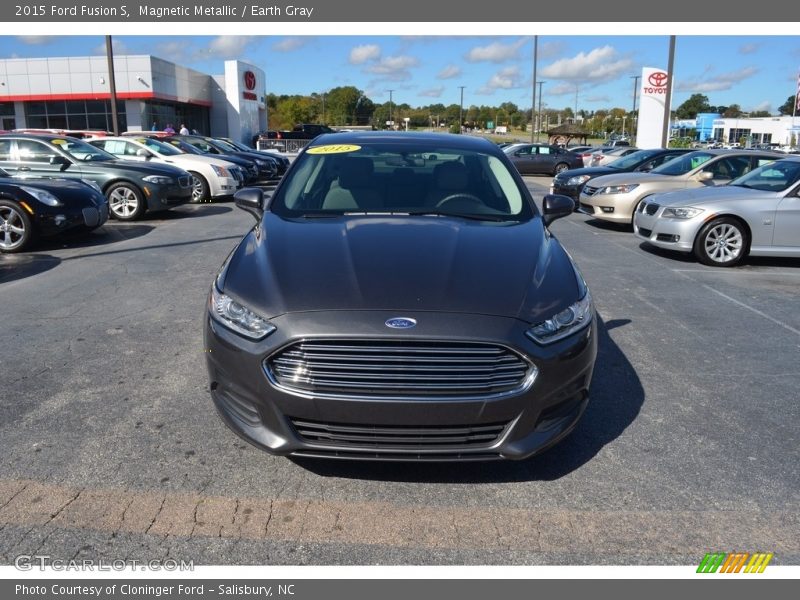 Magnetic Metallic / Earth Gray 2015 Ford Fusion S