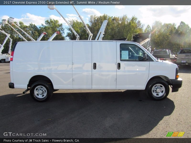 Summit White / Medium Pewter 2017 Chevrolet Express 2500 Cargo Extended WT