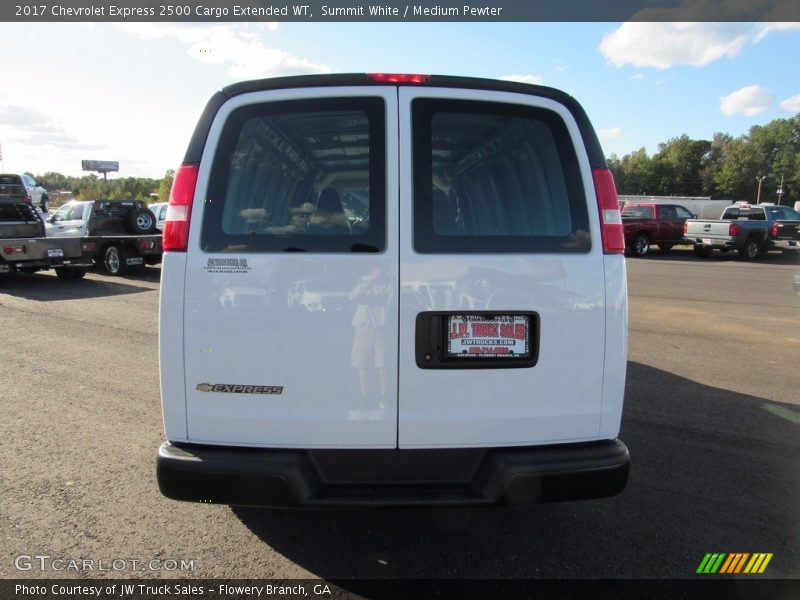 Summit White / Medium Pewter 2017 Chevrolet Express 2500 Cargo Extended WT