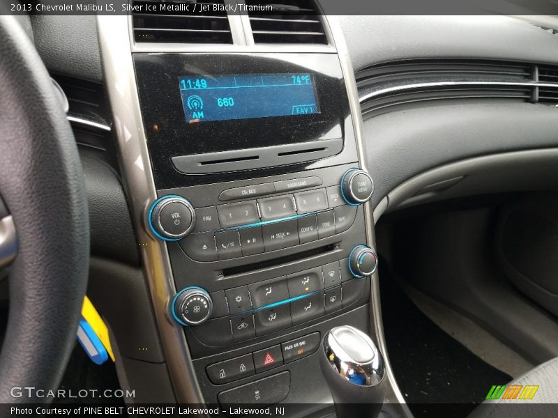 Silver Ice Metallic / Jet Black/Titanium 2013 Chevrolet Malibu LS