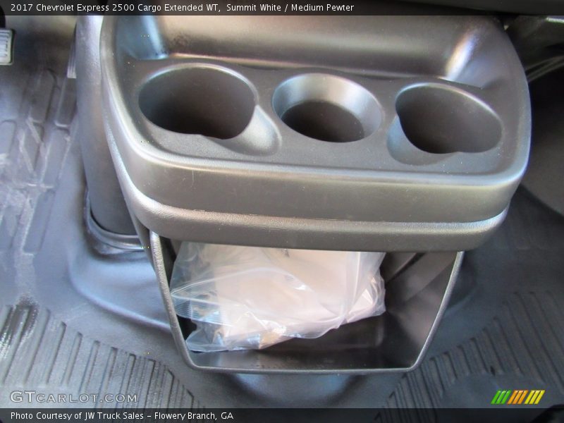 Summit White / Medium Pewter 2017 Chevrolet Express 2500 Cargo Extended WT