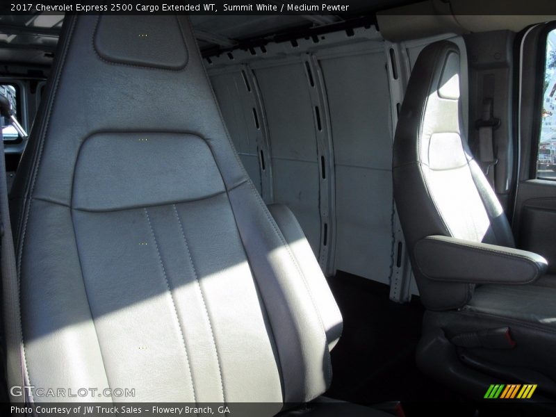 Summit White / Medium Pewter 2017 Chevrolet Express 2500 Cargo Extended WT