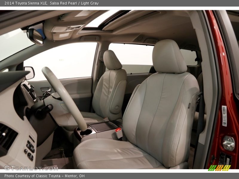Salsa Red Pearl / Light Gray 2014 Toyota Sienna XLE